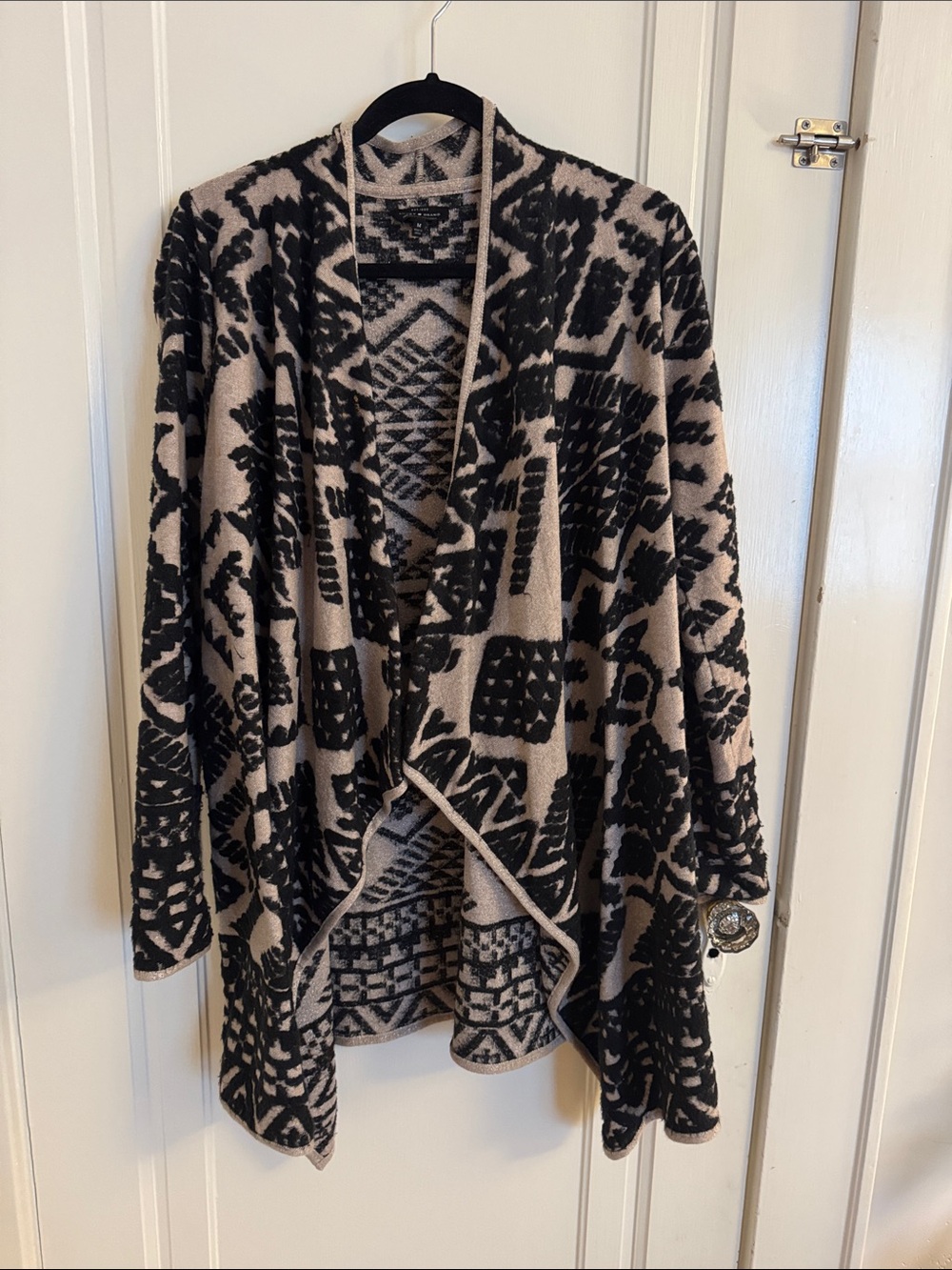 Lucky Brand Black and Cream Shimmer Open-Front Geometric Cardigan